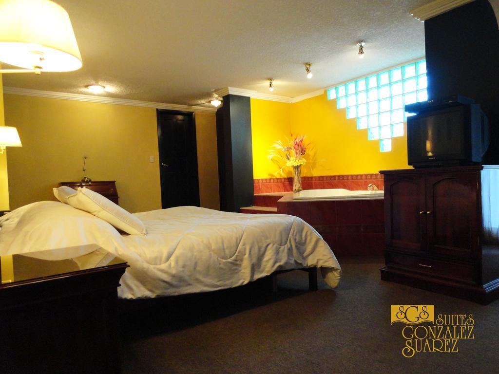 Hotel Suites Gonzalez Suarez Quito Exterior photo
