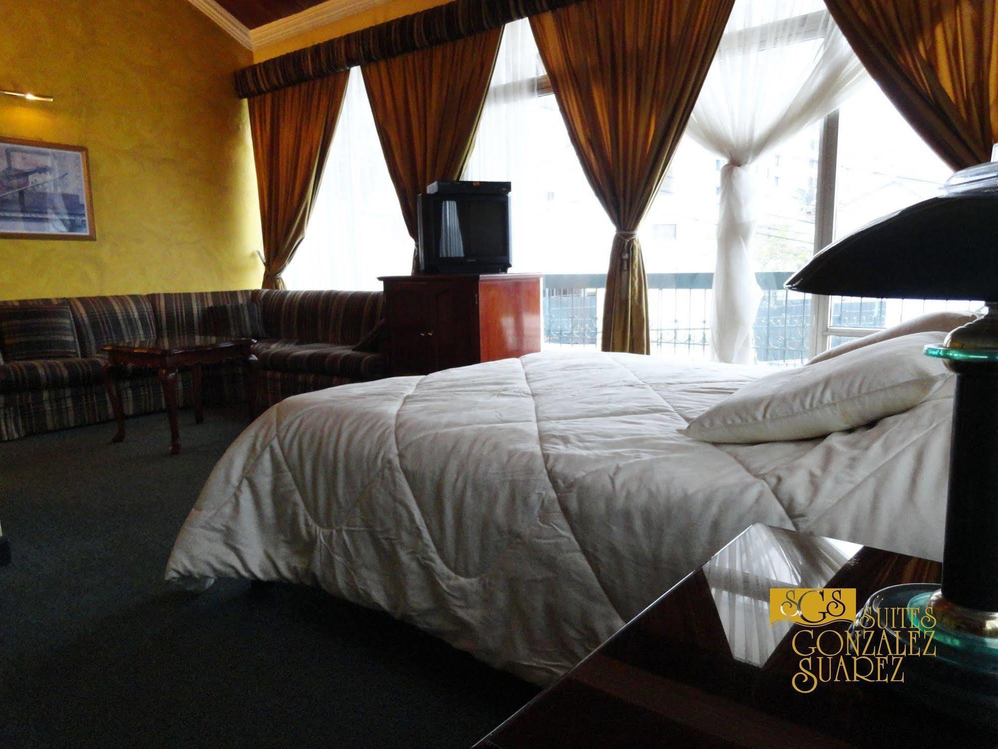Hotel Suites Gonzalez Suarez Quito Exterior photo